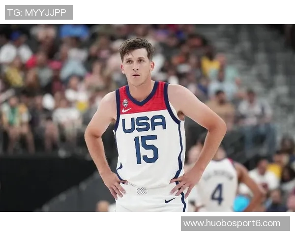 里夫斯回忆外婆因詹姆斯吼他而生气自曝母亲更严厉让人印象深刻