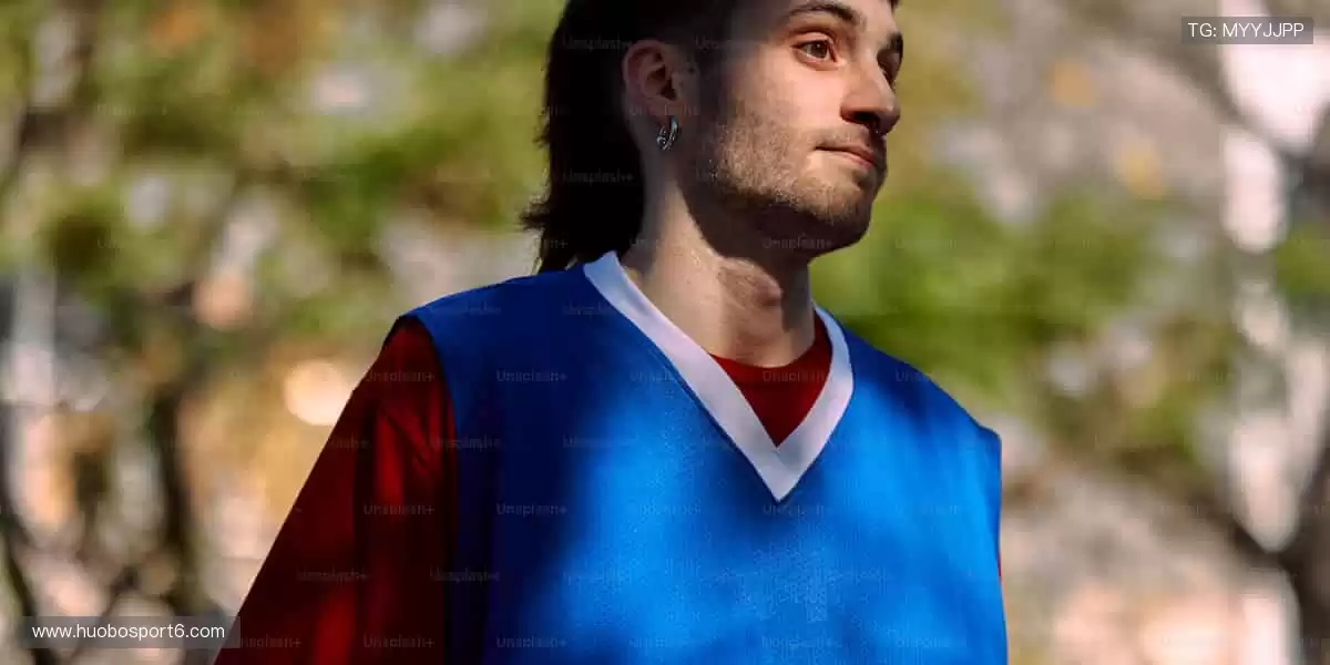 🏀 指尖轻点，高清直播让你身临其境！📱